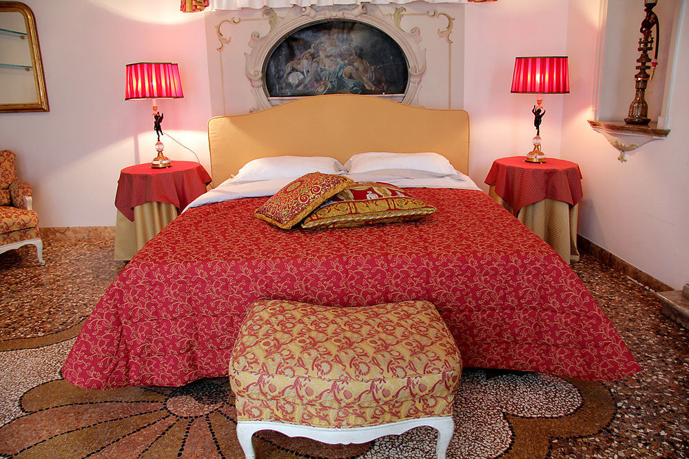 Domus Dotti V Guest House เตรวิโซ ภายนอก รูปภาพ